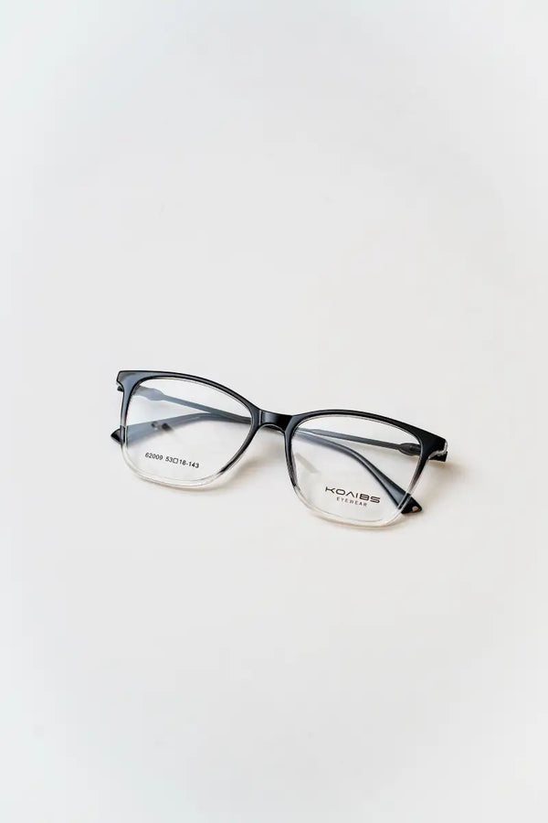 Bus Daikho – 0004 – Black-Square Optical Frame